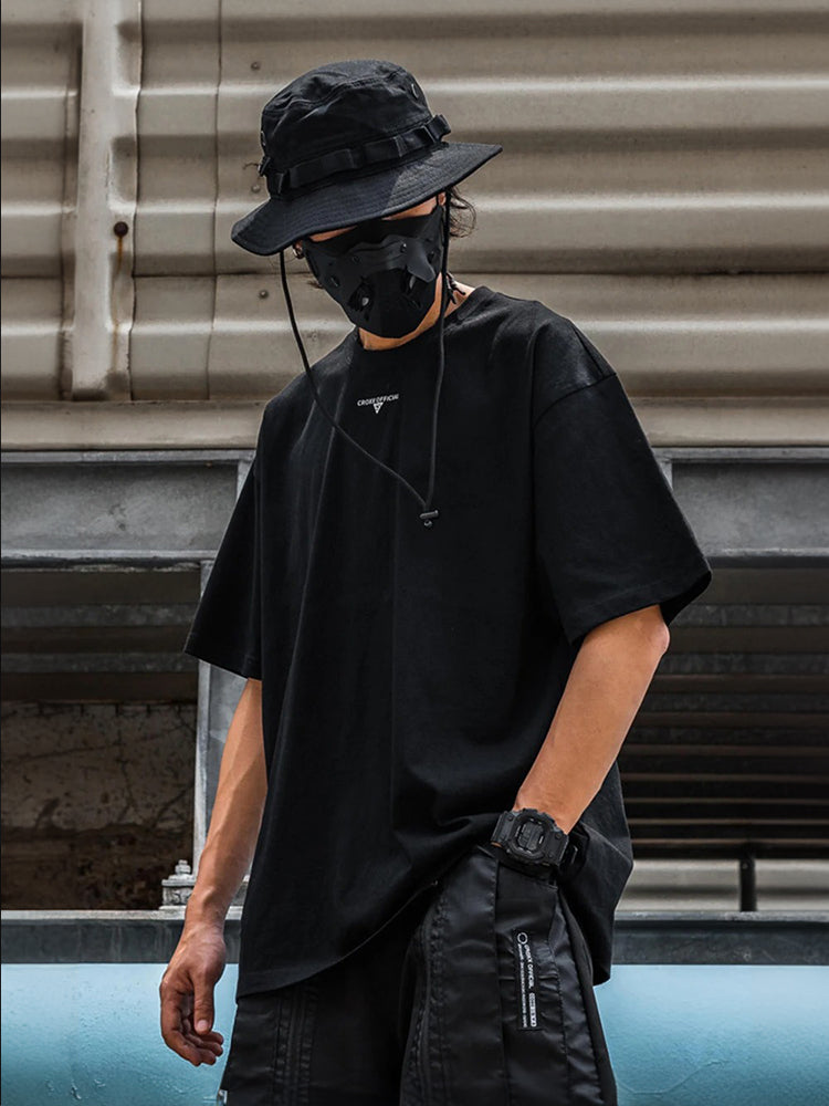 Black techwear T-shirt